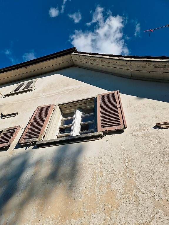 Persiane: Vintage Fensterläden Holz – Usato da Hägendorf venduto da Moni-F 3