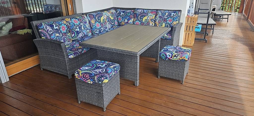 Set di tavolo e panche: Divanetto da giardino/terrazzo  – Usato da Riazzino venduto da bac_sgv5 1