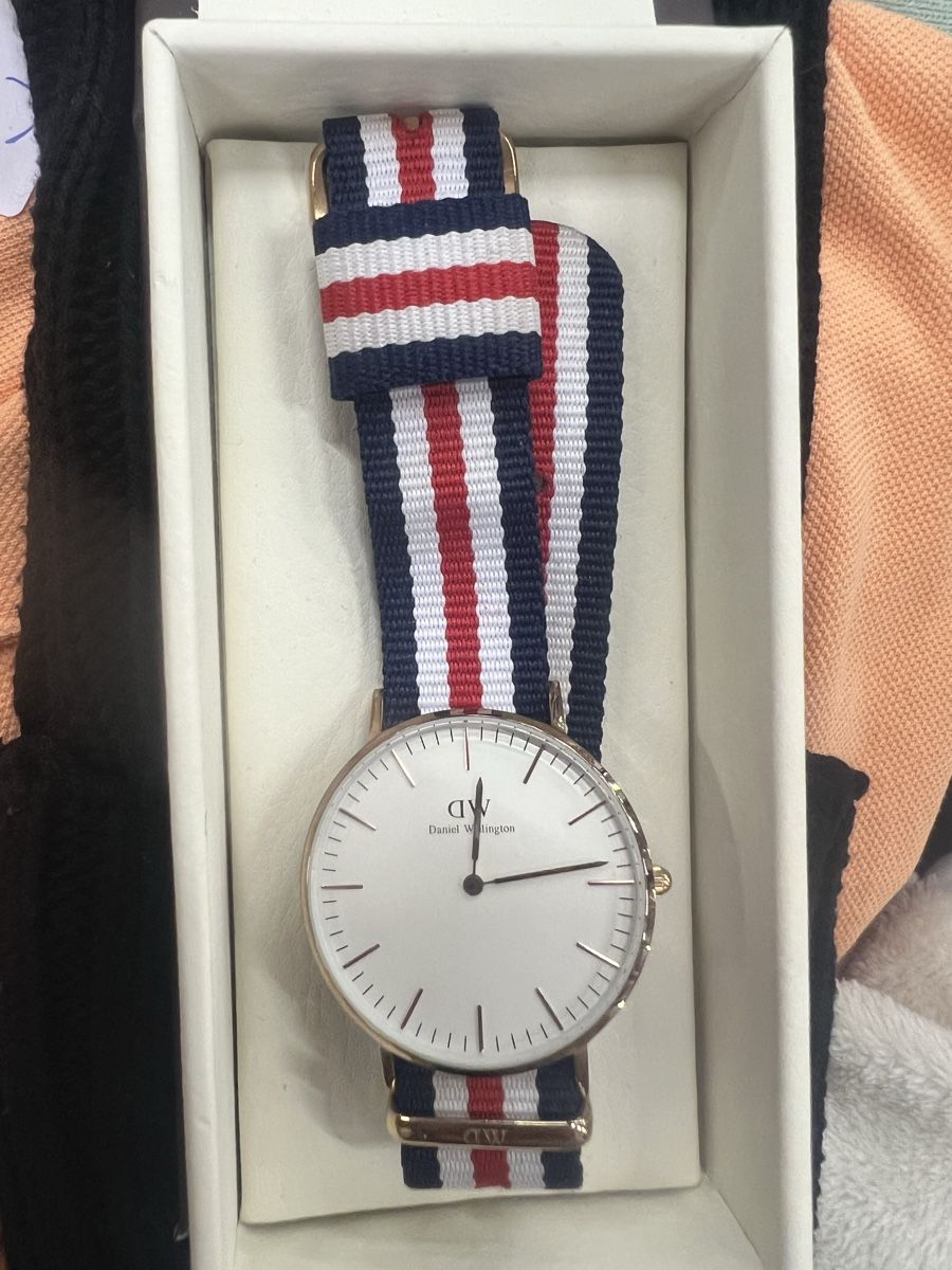 Daniel Wellington Orologi: Uhr – Nuovo (secondo la descrizione) da Waltenschwil venduto da LJ1991