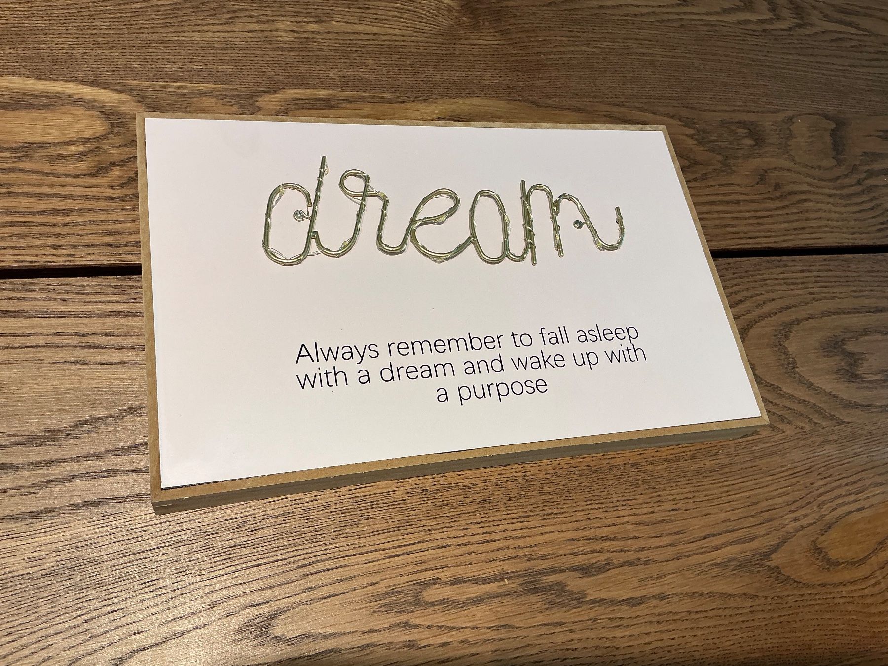 Foto & Immagini: LED-Leuchtschild "Dream", Deko, Geschenkidee – Usato da Würenlos venduto da Chicca2004