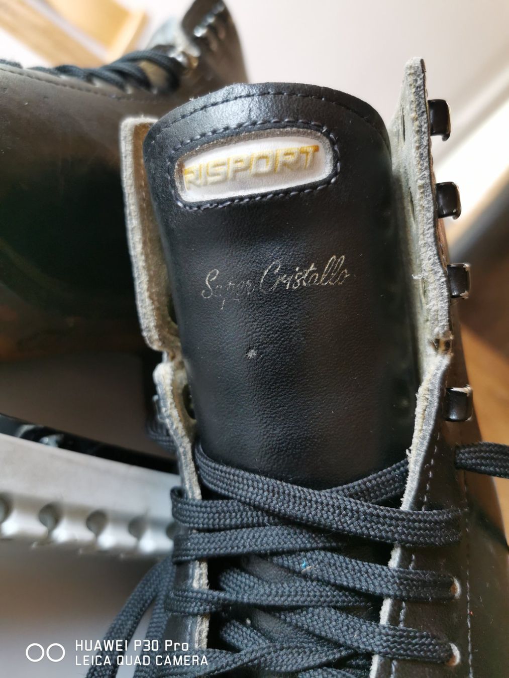 Pattini da ghiaccio: RISPORT Schlittschuhe, 23.5 – Usato da Zug venduto da ScarletRose 2
