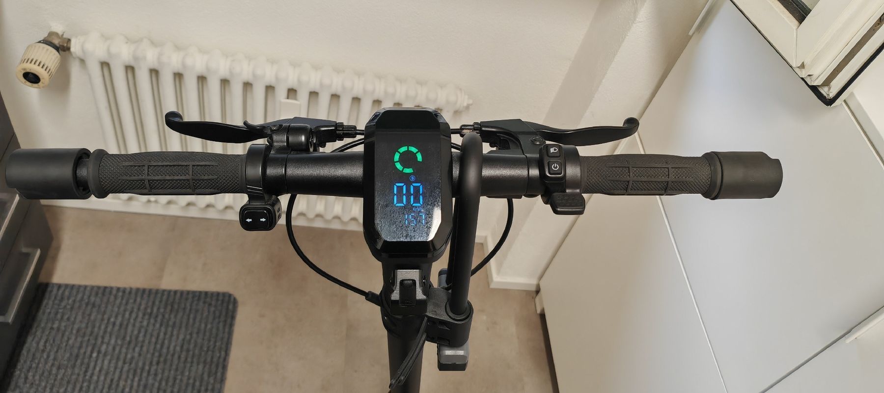 VMAX Kickboard: Monopattino E-Scooter VMAX VX2 Pro LT-B + frecce/Blinker – D'occasion à Breganzona par TheMrLucano 1