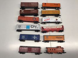 Sammlung von 11 alten US Güterwagen N