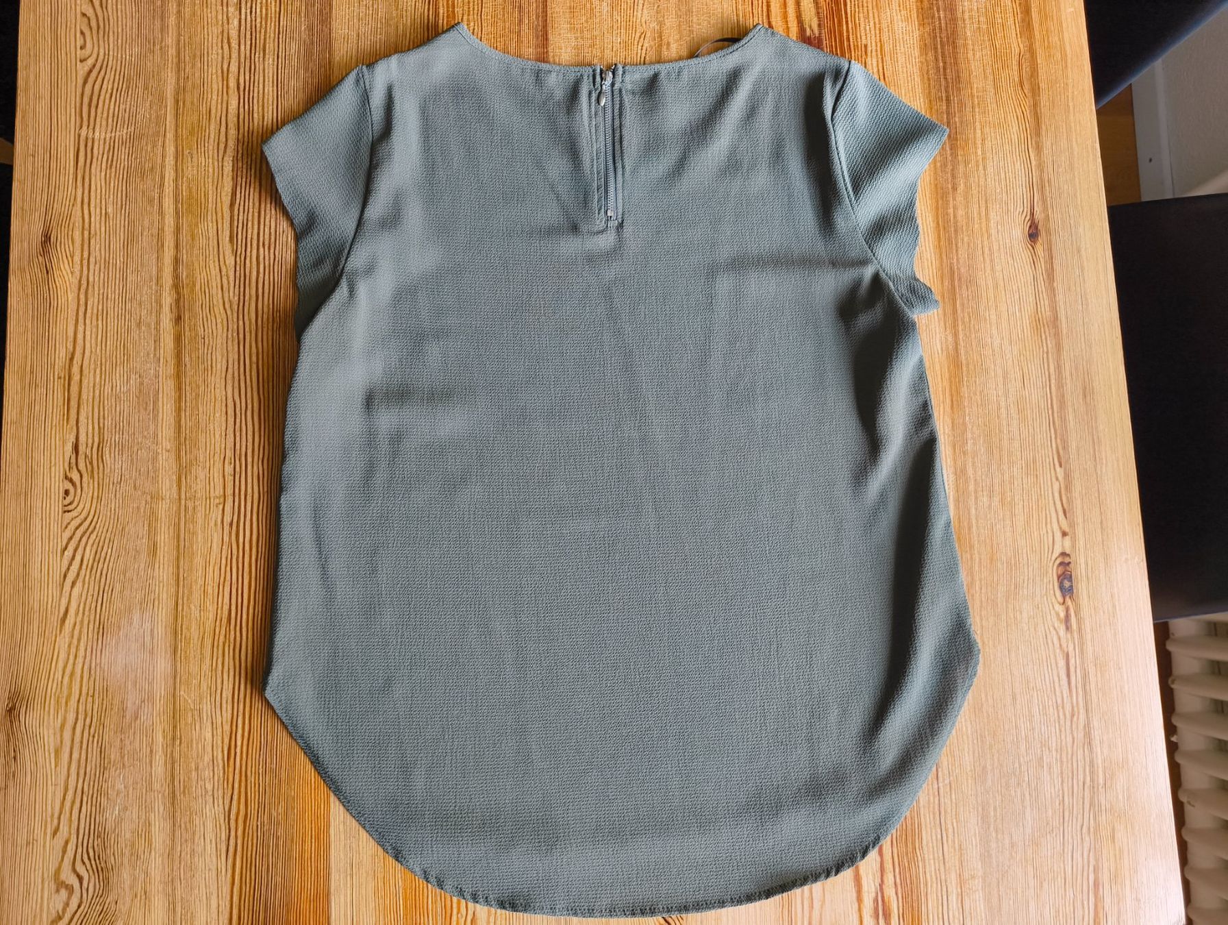 Vero Moda Camicette: Grüne Damen Bluse – Usato da Zürich venduto da san_7jn8 1