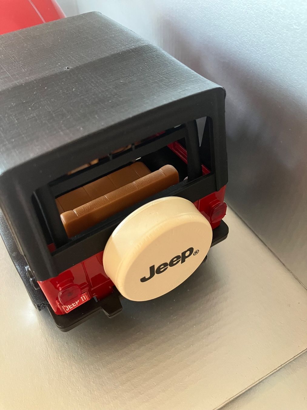 Jeep Modellini d'auto: Jeep Wrangler Réf.9011 – Usato da Bettwiesen venduto da Zustand57 2