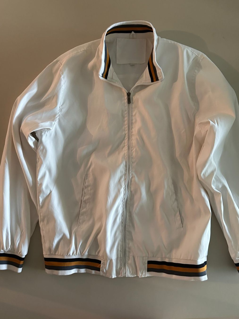Giacche: Herren Windjacke - weiss - XL - Neuwertig – Nuovo (secondo la descrizione) da Dübendorf venduto da san_tt6m