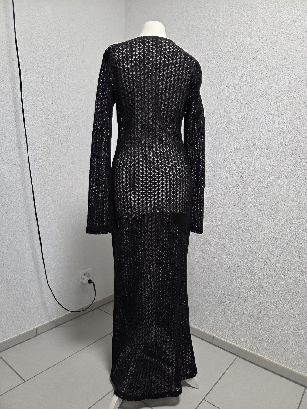 H&M Kleider: Strickkleid im häkellok gr:S – Gebraucht aus Bülach von Recherchieren 4