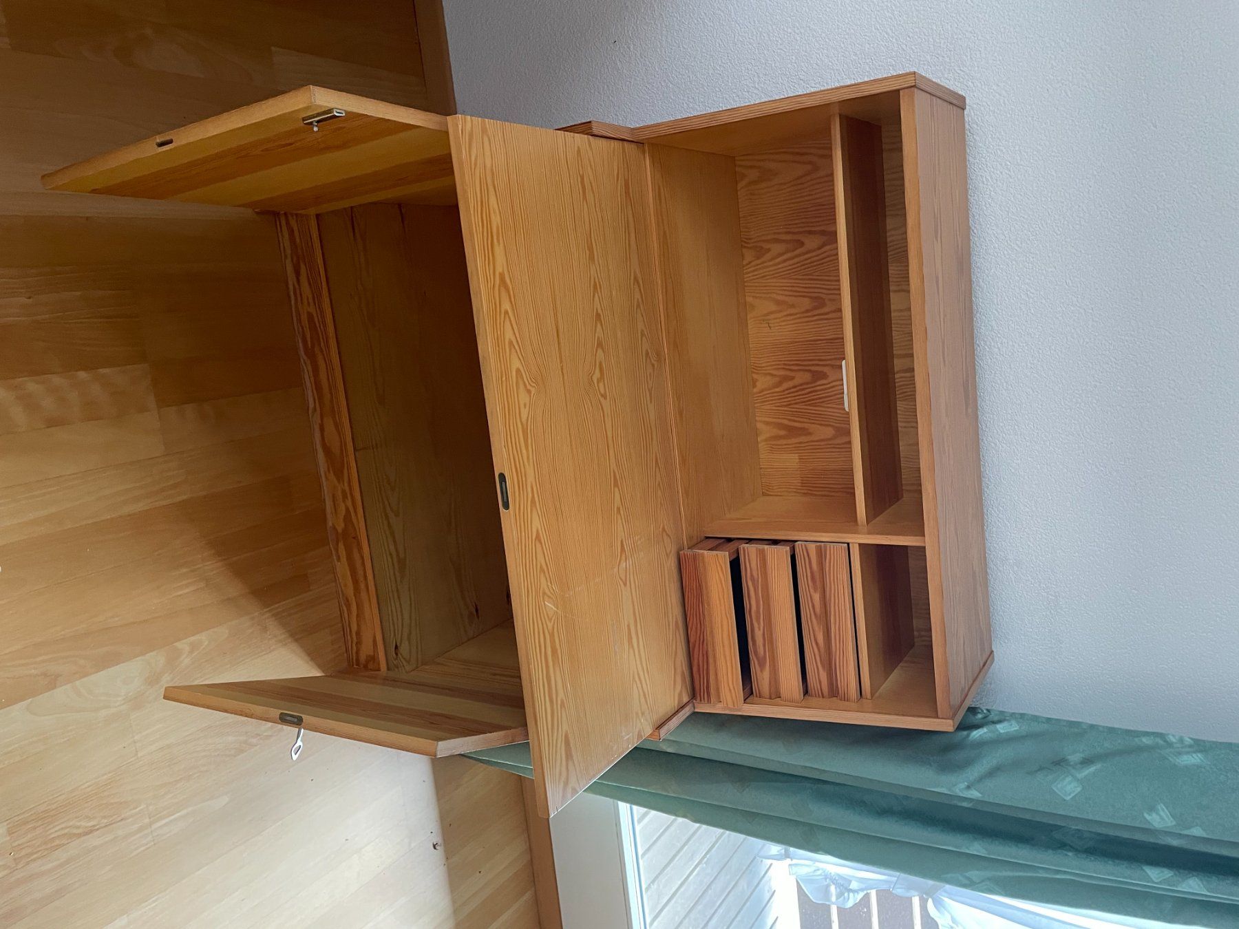 Kommoden: Kommode Holz mit Fächern Sekretär – Gebraucht aus Gachnang von Mathiasbmx6 1