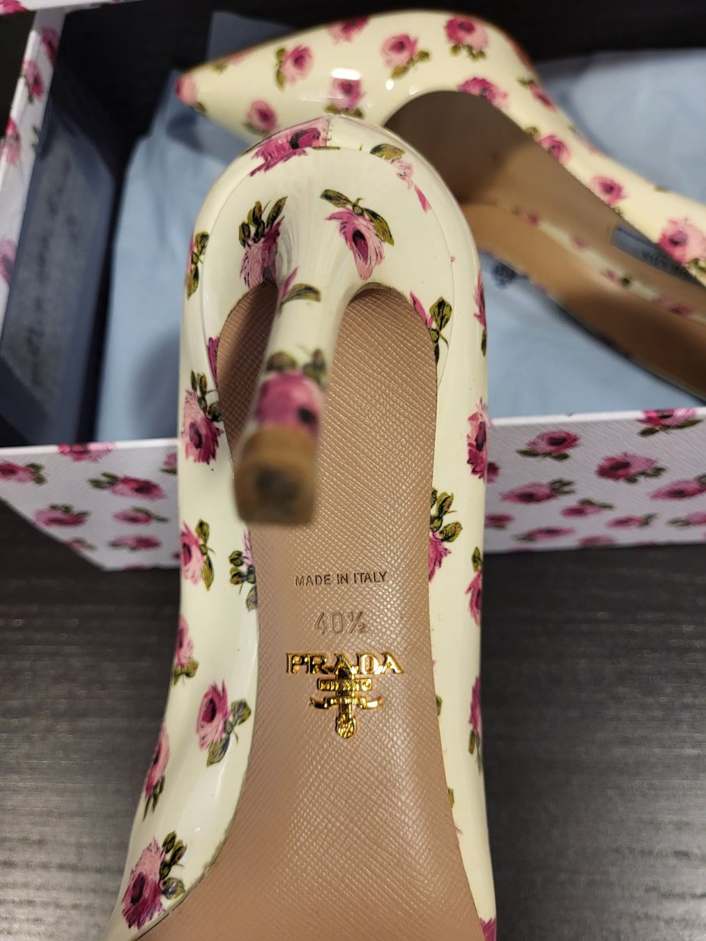 Scarpe da donna: PRADA Pumps mit Rosenmuster Originalverpackung – Nuovo (secondo la descrizione) da Locarno venduto da ernsthofmann 7