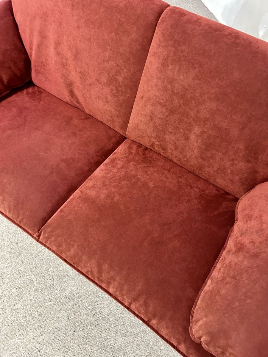 Leolux Divani: Leolux Bora Bora Sofa 2 Sitzer Alcantara rot – Usato da Rickenbach ZH venduto da Der-Insider 5