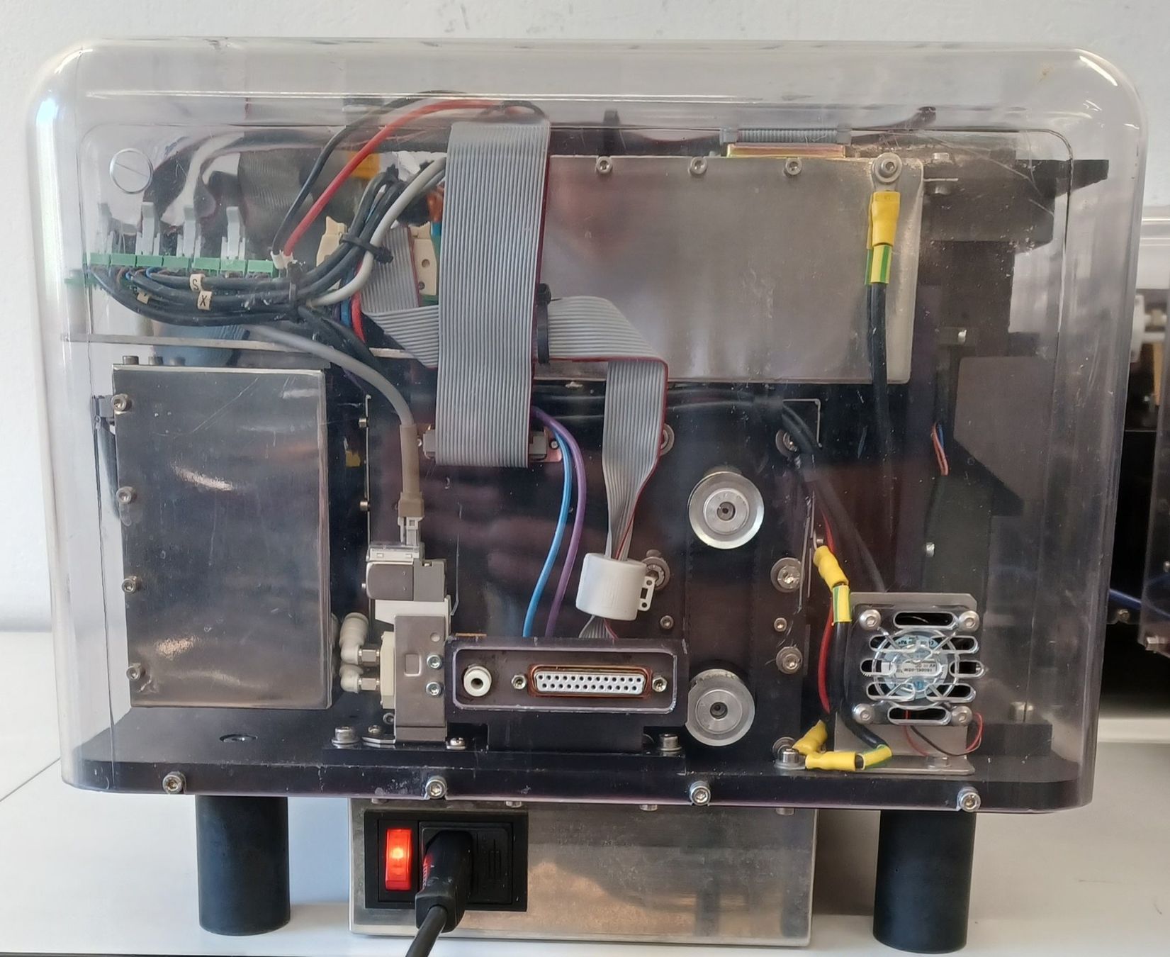 Accessori da laboratorio: TAP MFCD (cell dispenser for SelecT) – Difettoso da Niederdorf venduto da LeptonAG_Labor 3