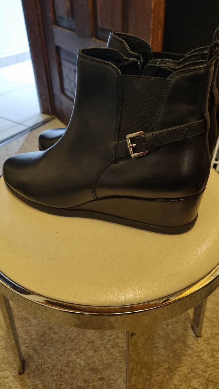 Geox Scarpe da donna: Bottines Geox nerves 40 – Nuovo (secondo la descrizione) da Bévilard venduto da AnnCHUK