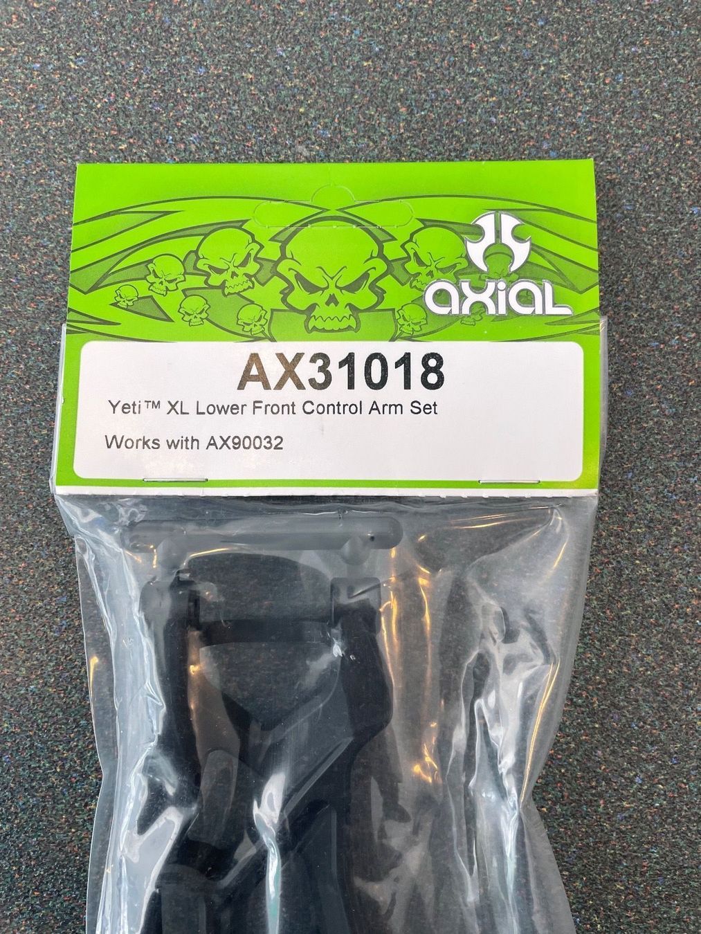 Axial Modellismo RC: Axial AX31018 Yeti XL Front Control Arm Set – Nuovo (secondo la descrizione) da Chiasso venduto da Carrara-Modellismo 2