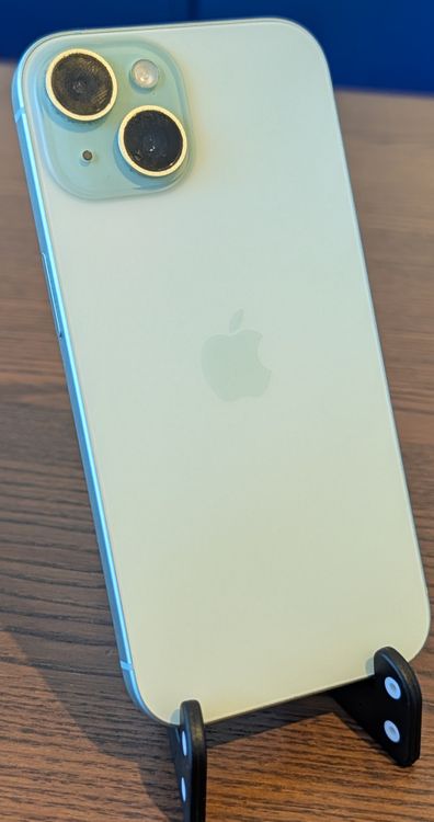 Apple iPhone 15 Smartphone Green, fast Neuwertig