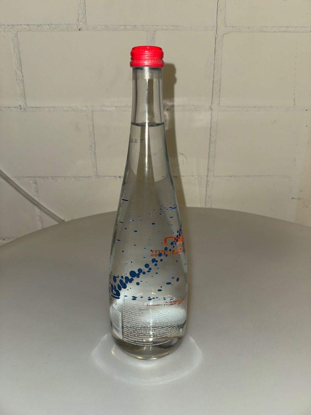 Borracce & Thermos: Evian Virgil Abloh 2020 Limitiert Ungeöffnet – Nuovo e nell'imballaggio originale da Gossau ZH venduto da Shaolin 1
