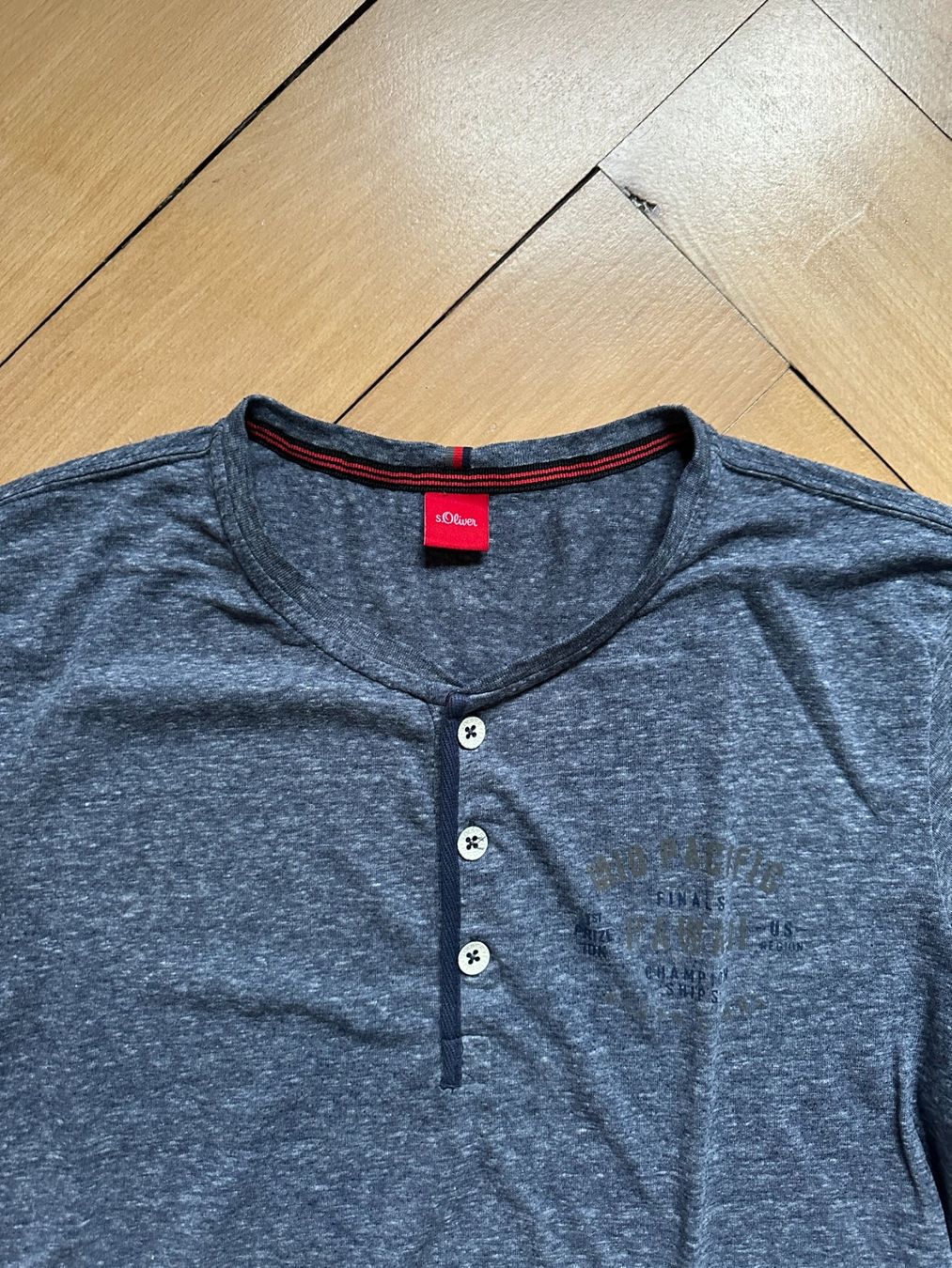 S.Oliver T-shirt: S.OLIVER - T-Shirt blau meliert M – Usato da Zürich venduto da Diazaio 1