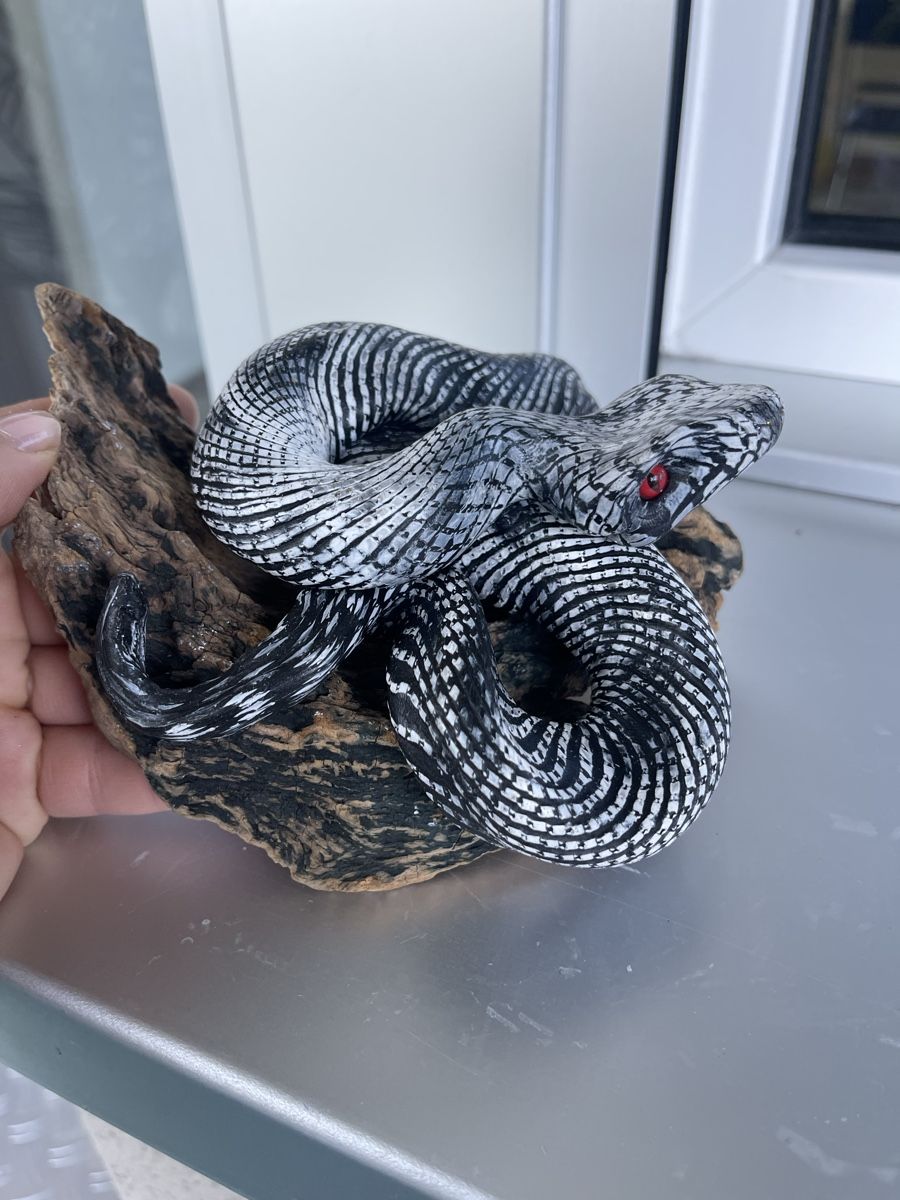 Statuette: Handmade Candle Snake Statue - Perfect Decor! – Nuovo (secondo la descrizione) da Wetzikon ZH venduto da man_7mn7 1