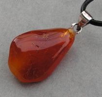 ♥ Ukrainischer Bernstein / ANHÄNGER / butterscotch ♥