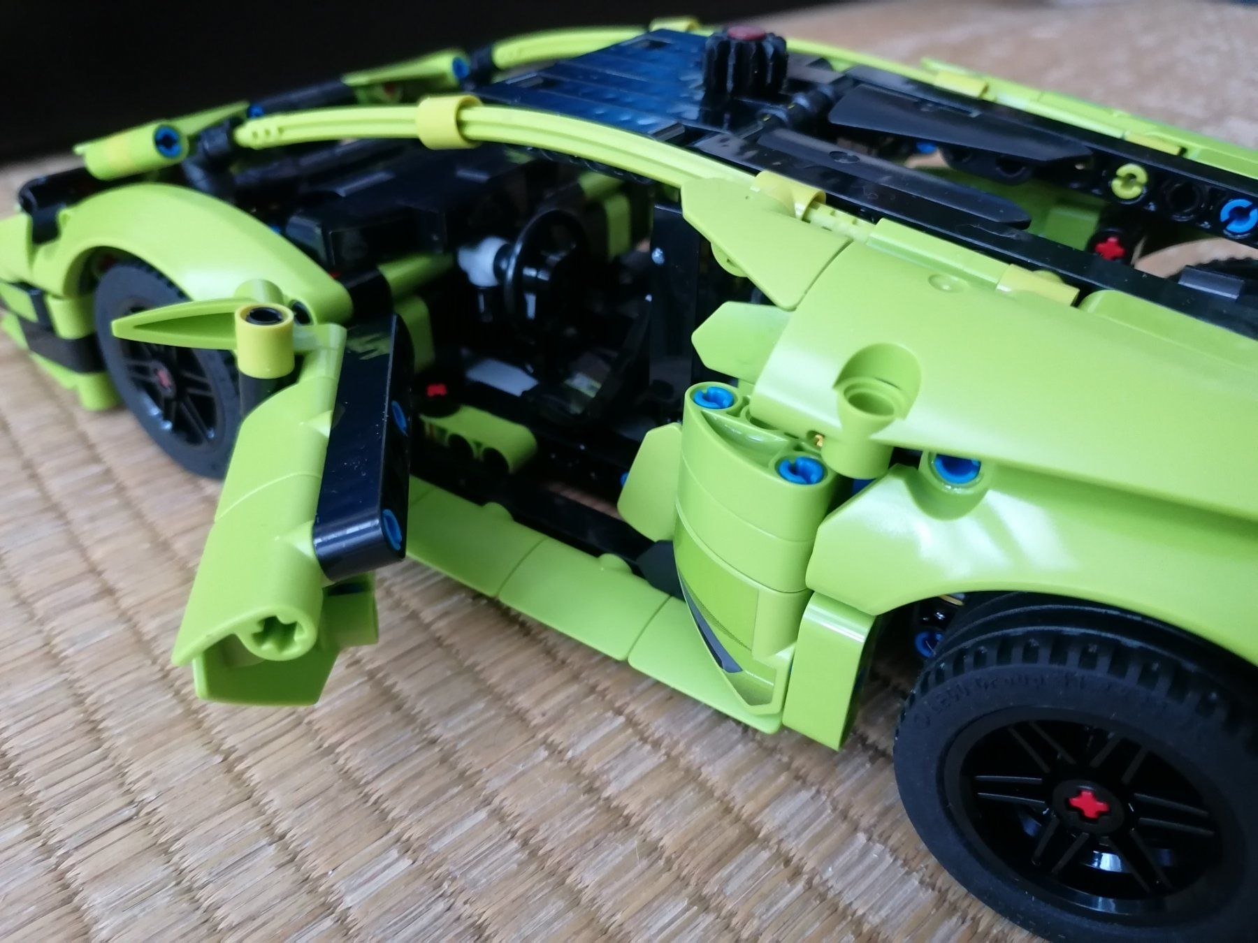 Lego Kit di costruzioni: LEGO Technic # 42161  LAMBORGHINI  Huracan – Nuovo (secondo la descrizione) da LAUSANNE venduto da Ch0937 2