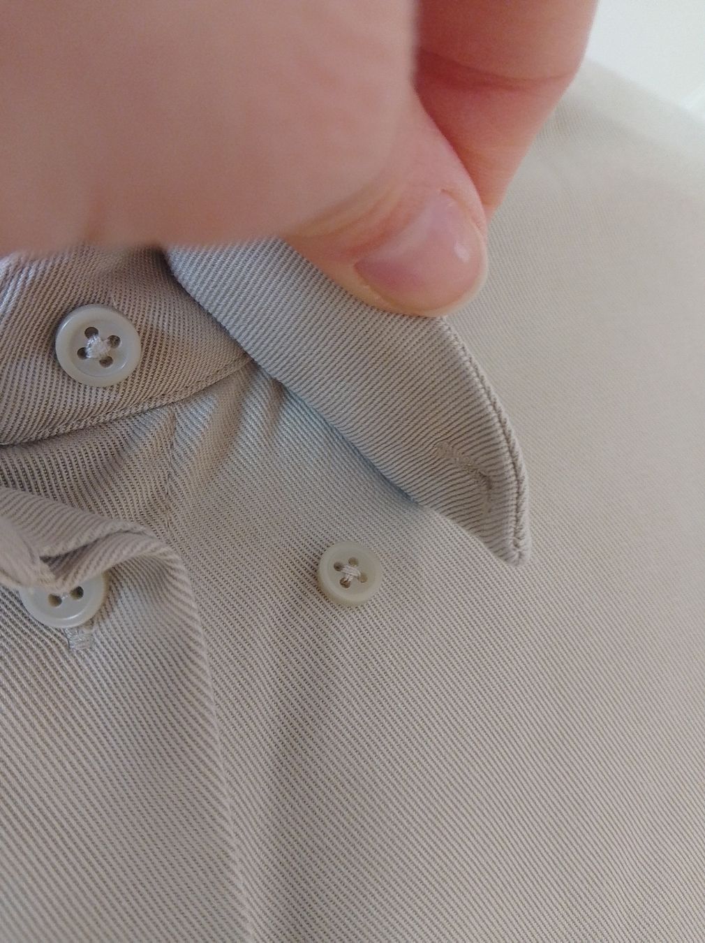 Cos Blusen: chemise COS vert tilleul – Gebraucht aus La Chaux-de-Fonds von youplavie 3