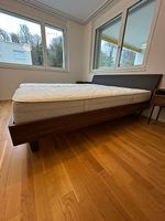 Chices Bett mit 2 Matratzen, Top Zustand, Sommer Angebot