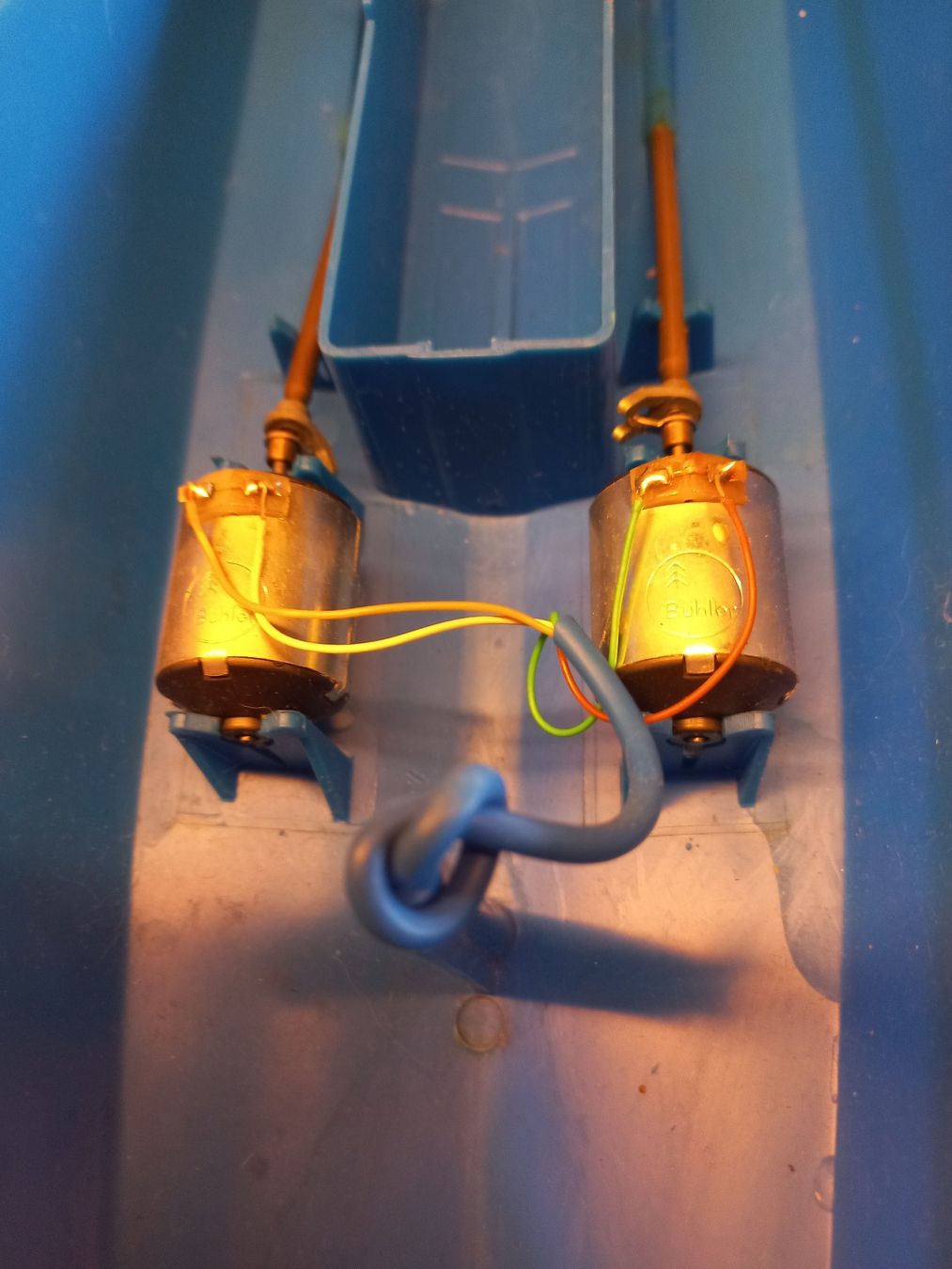 Schuco Spielzeuge: Schuco Möwe Boot mit Fernsteuerung – Gebraucht aus Ammerswil AG von savinir 6