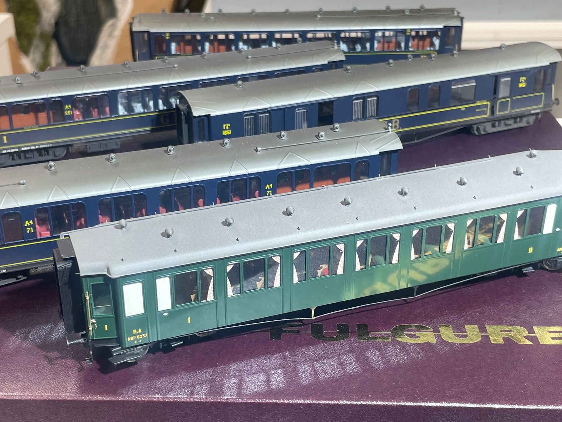 Modellini di ferrovie: GB- Wagen Set ( 5-teilig ) – Nuovo (secondo la descrizione) da Krummenau venduto da ferrotech