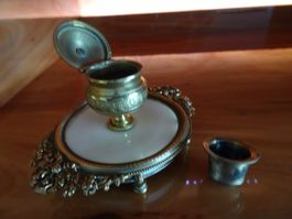 Antikes Tintenfass, Messing, Marmor
