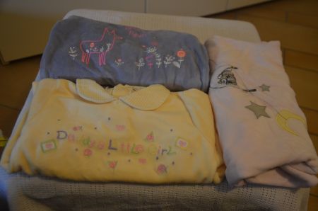 TAILLE 80 - 3 PIJAMA
