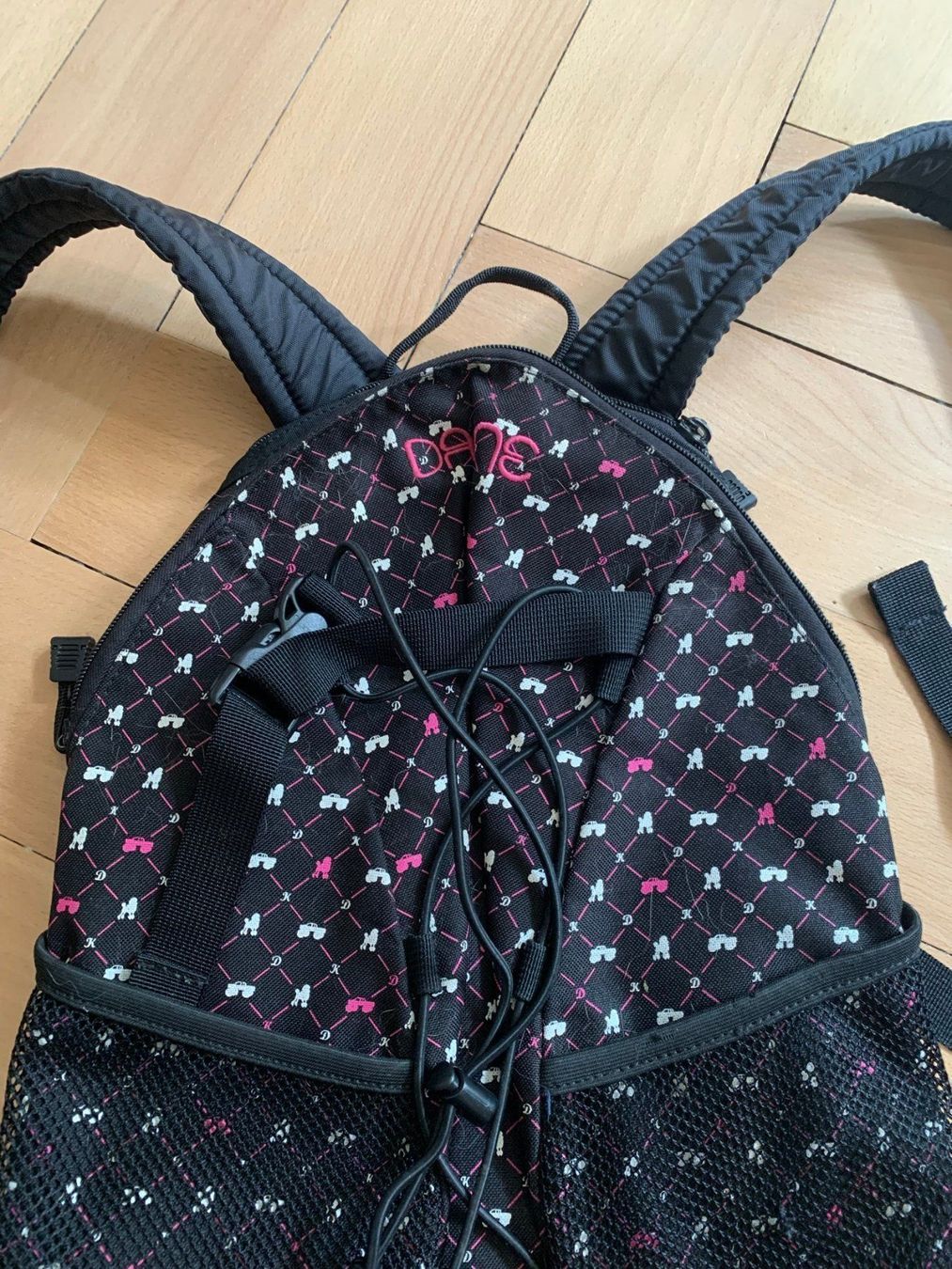 Dakine Rucksäcke: DAKINE - Rucksack schwarz gemustert – Gebraucht aus Zürich von Diazaio 1
