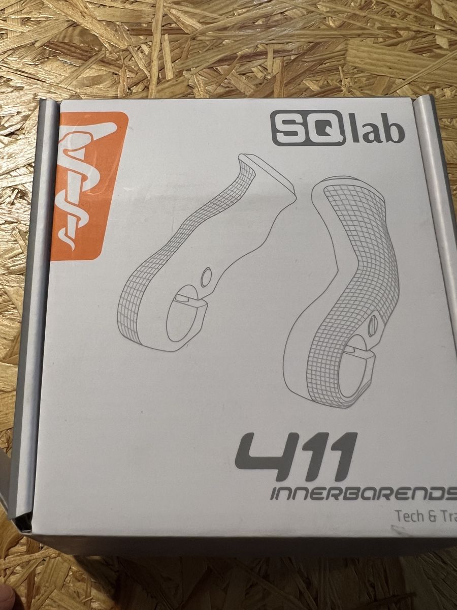Pezzi di ricambio: SQlab Innerbarends 411 schwarz, neu in Originalverpackung – Nuovo e nell'imballaggio originale da Wohlenschwil venduto da SmokyAnnie 1