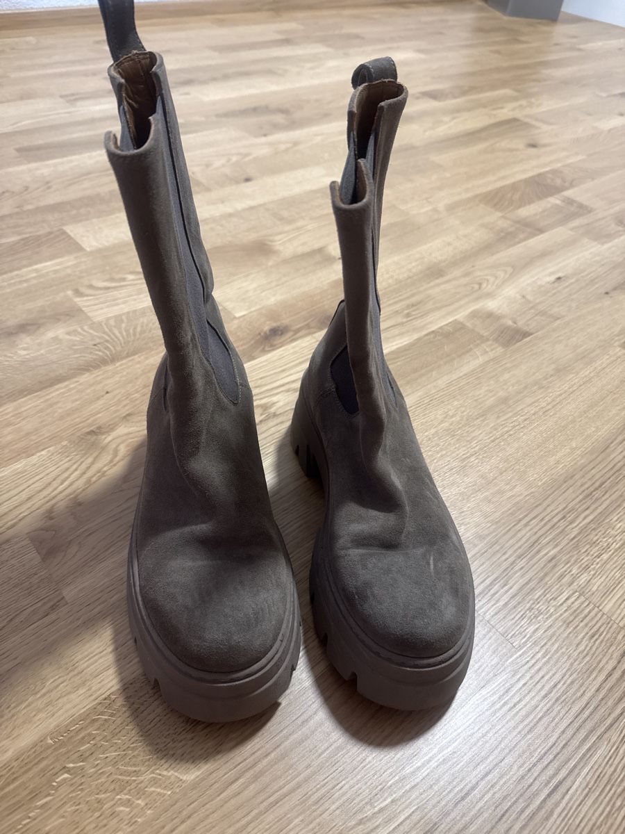 Scarpe da donna: Schuhe – Usato da Glis venduto da slavkomajic 1