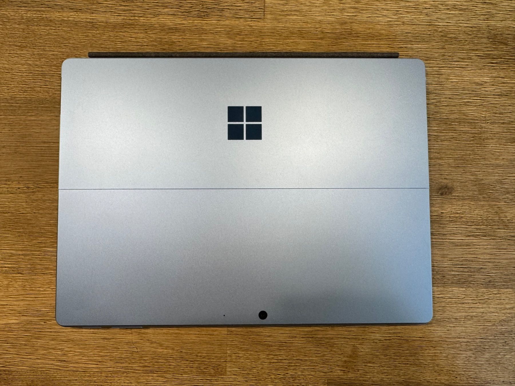 Microsoft Tablettes PC: Surface Pro 9, 256 GB, 12th Gen – D'occasion à Muttenz par laila_moana16 1