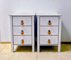 2 Nachttische mit 3 Schubladen, weiss
