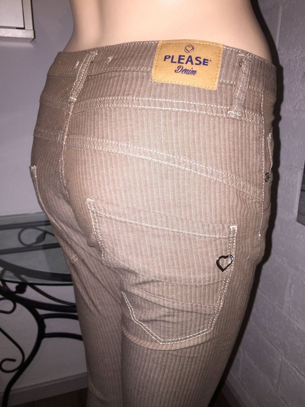 Please Jeans Jeans: PLEASE  Jeans    Taille/Grosse XS    Neuf/Neu – Neu (gemäss Beschreibung) aus Cossonay-ville von Super-Price-Quality 8