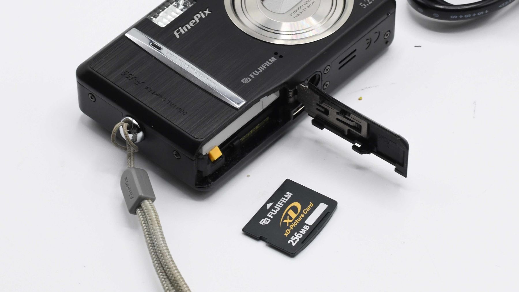 Fujifilm Kamera: Fujifilm FinePix F455 – Gebraucht aus Bellinzona von CarpiFotoSA 6