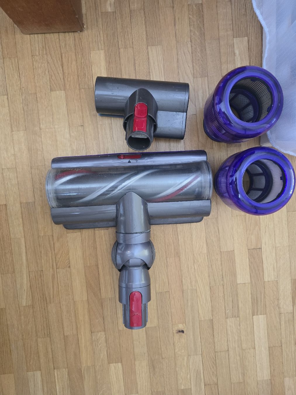 Dyson Aspirateurs & Accessoires: Dyson Zubehör – Défectueux à Dättwil AG par sar_7kqc