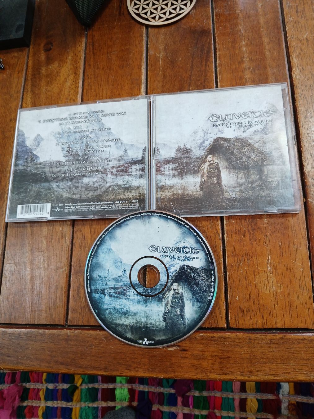 CDs: eluveitie- everything... – Gebraucht aus St-Cergue von VeganWarrior