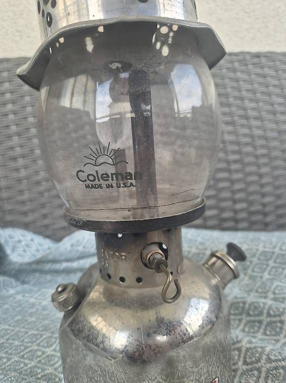 Coleman Lampen: BENZINVERGASER - LAMPE  COLEMAN 243B – Gebraucht aus Biel/Bienne von CS013 4