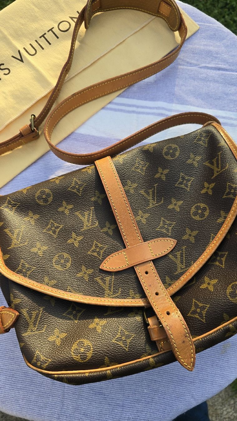 Louis Vuitton Borse da donna: tashce – Usato da Reinach BL venduto da zoo_sf88 1