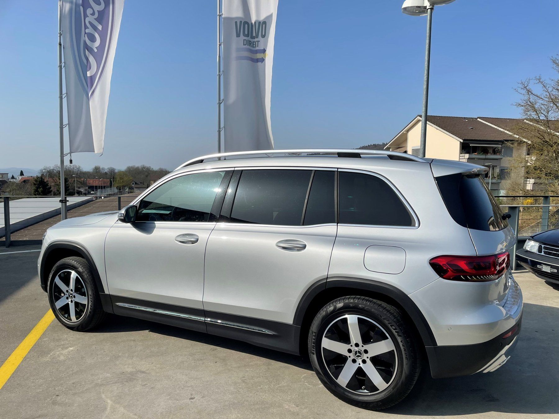 Mercedes-Benz Automobili: Mercedes Benz GLB 200 Progressive – Usato da Stallikon venduto da ulv_k7jj 3