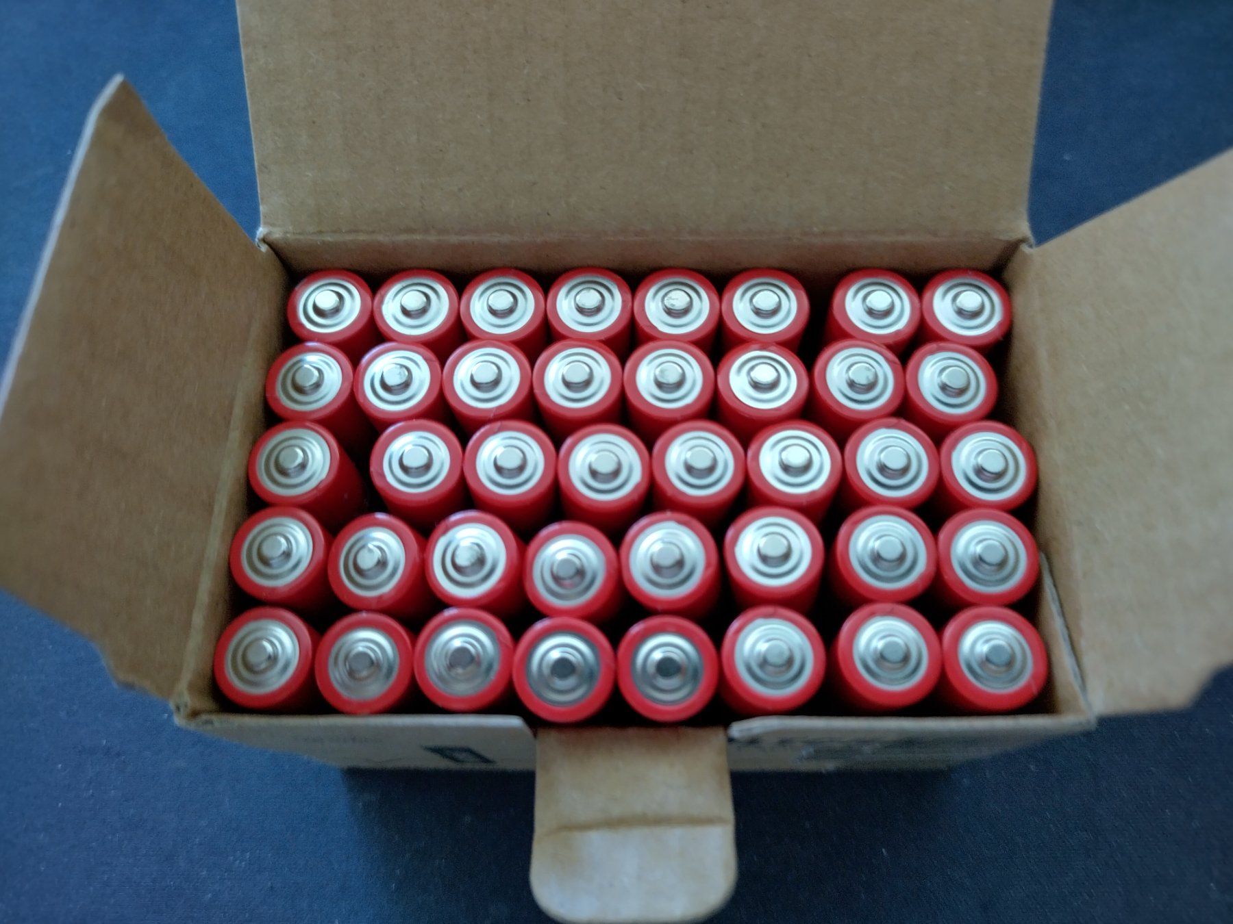 Voltcraft Caricatori & Batterie: Batterien von Voltcraft AAA 1.5V 40 Stk. – Nuovo e nell'imballaggio originale da Gunzgen venduto da flyhirsch59 1
