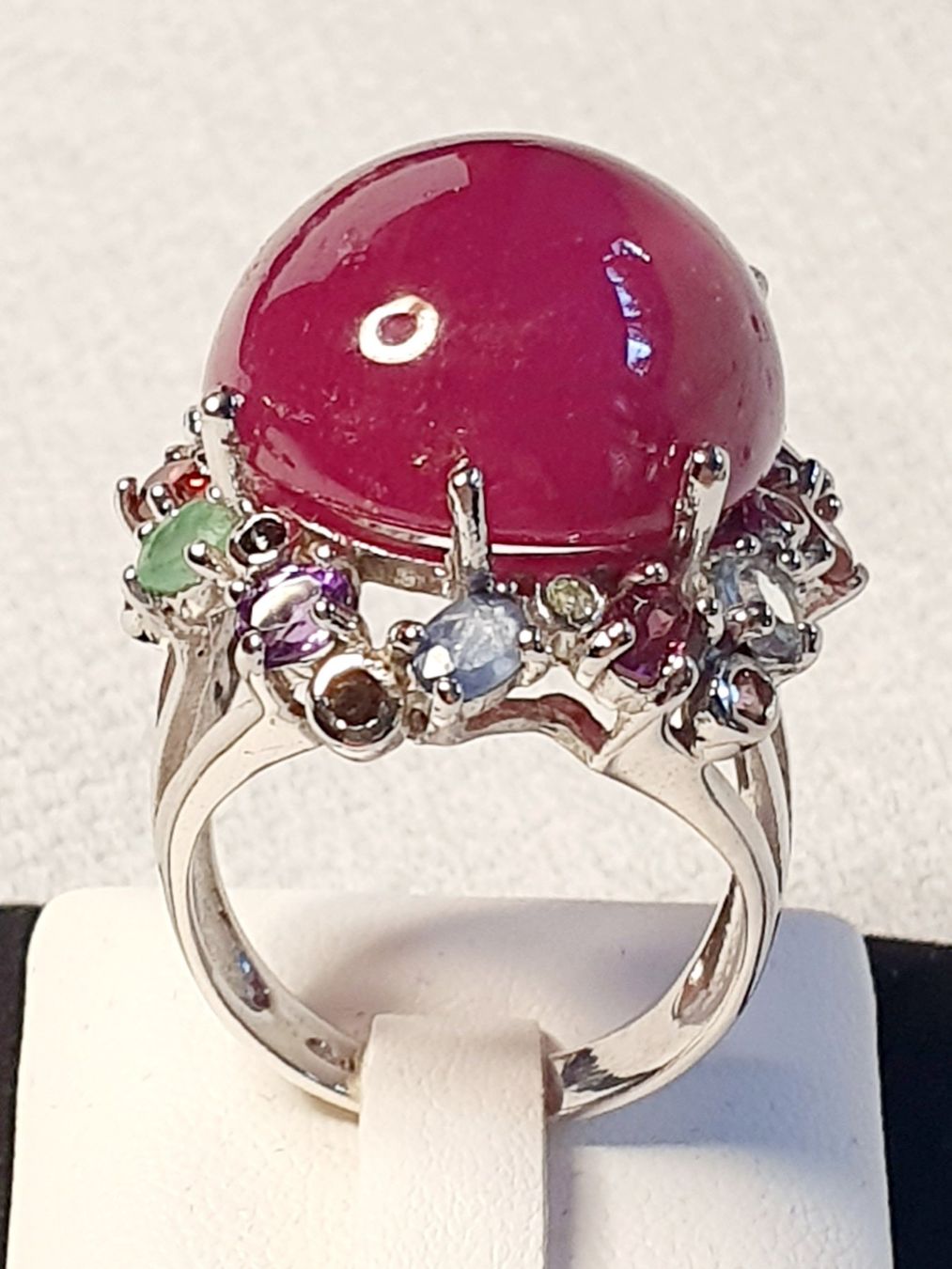 Anelli: Ring mit Edelsteinen Damen Silber Grösse 59 neu – Nuovo (secondo la descrizione) da Zürich venduto da Bieter04 4