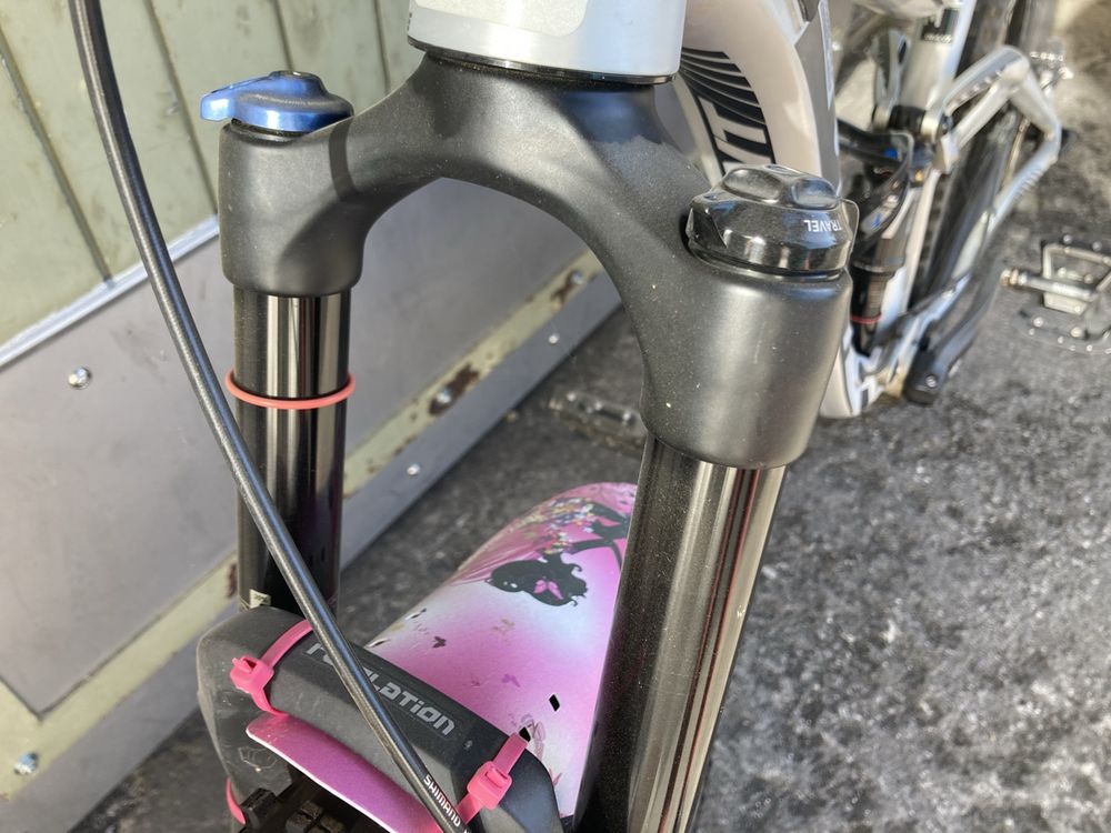 Giant Vélos: Top Fully Mountainbike Giant Trance 1 27.5 Zoll Räder – D'occasion à Rothenthurm par jeisi99 2