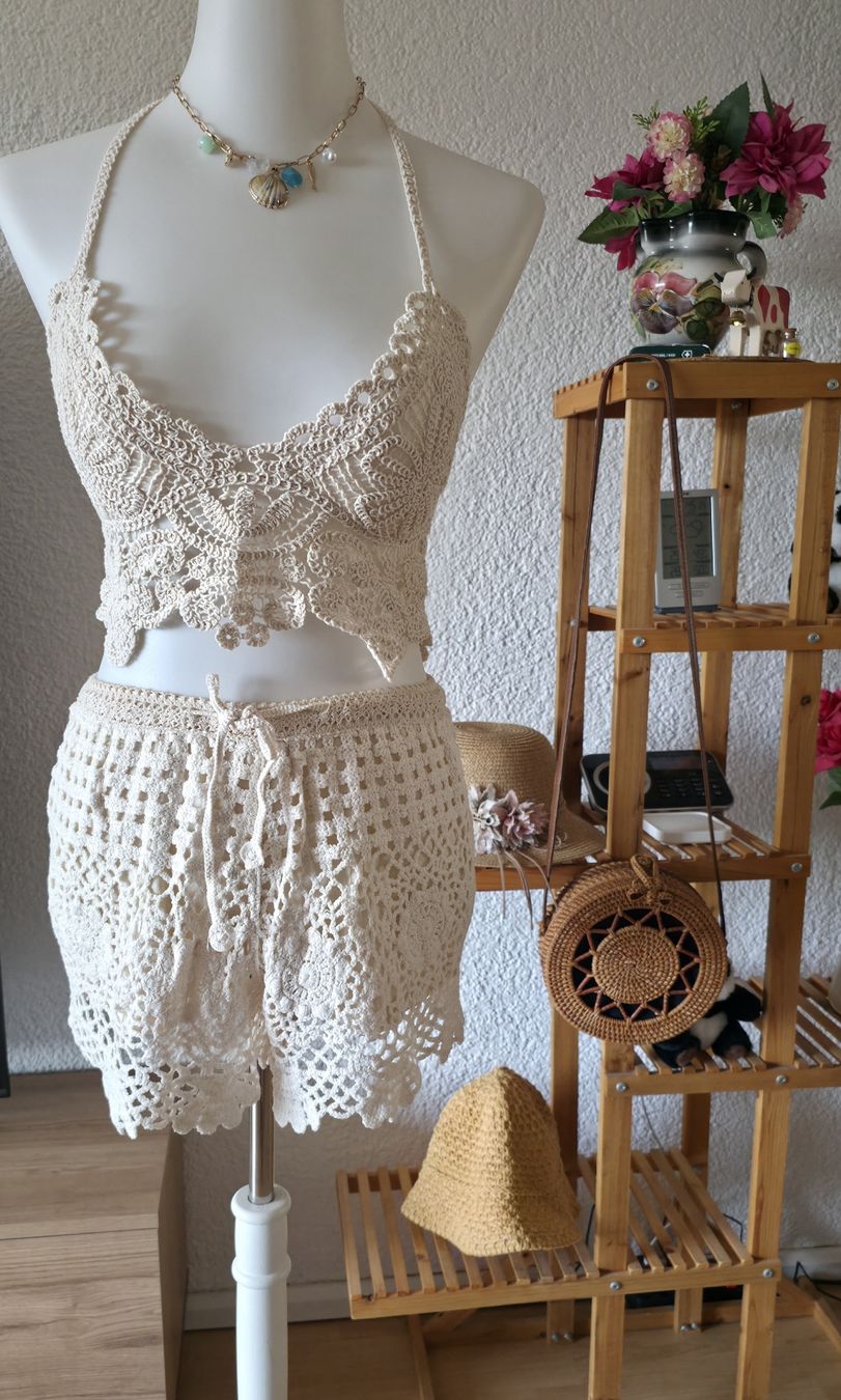 Lots de vêtements: Crocheted Two-Piece Set Cream  – D'occasion à Klingnau par fairy.princess 6