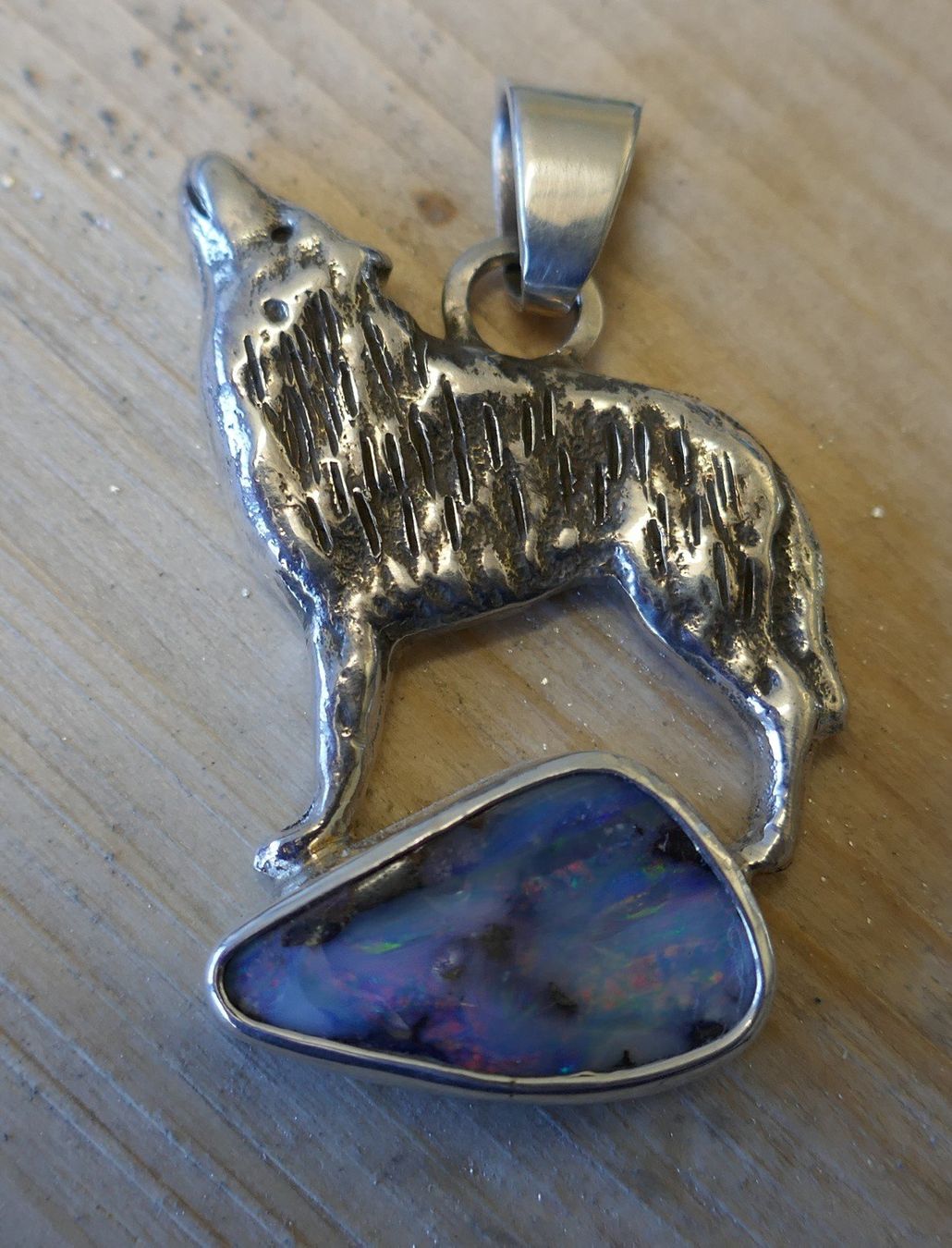 Anhänger: Opal Anhänger in Silber mit Wolf / Handgemacht – Neu (gemäss Beschreibung) aus Arboldswil von estrella925 1