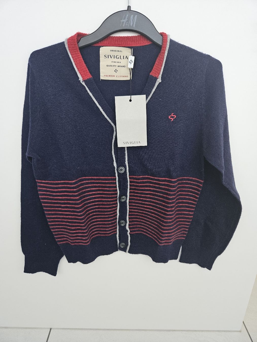 Maglioni & Felpe: Pullover mit Knöpfe – Nuovo e nell'imballaggio originale da Oftringen venduto da Mrg3