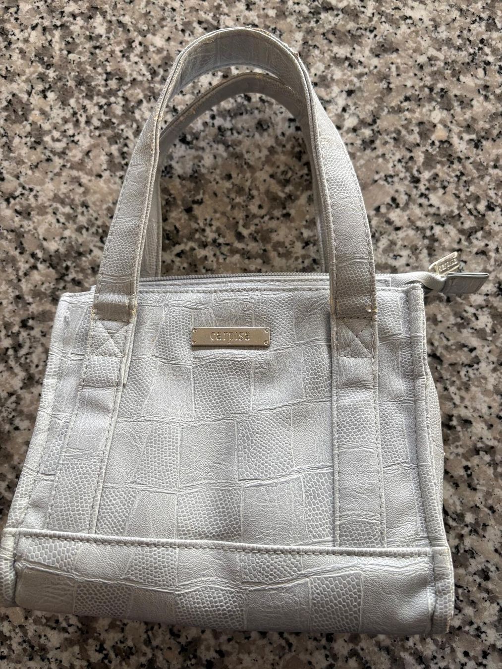 Taschen für Damen: Handtasche klein CARPISA – Gebraucht aus Disentis/Mustér von Lisli_p 1
