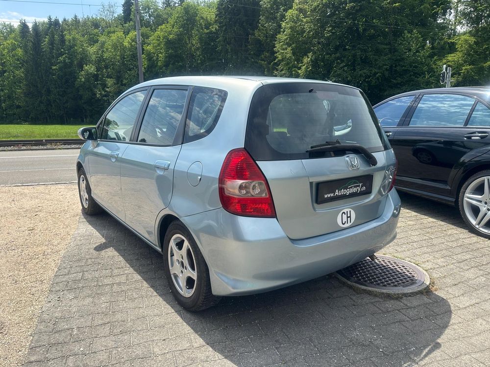 Honda Automobili: Honda Jazz  1.4,mit rest MFK,Sehr Sparsam,Klima,Sehr gut – Usato da Wängi venduto da AA3 5