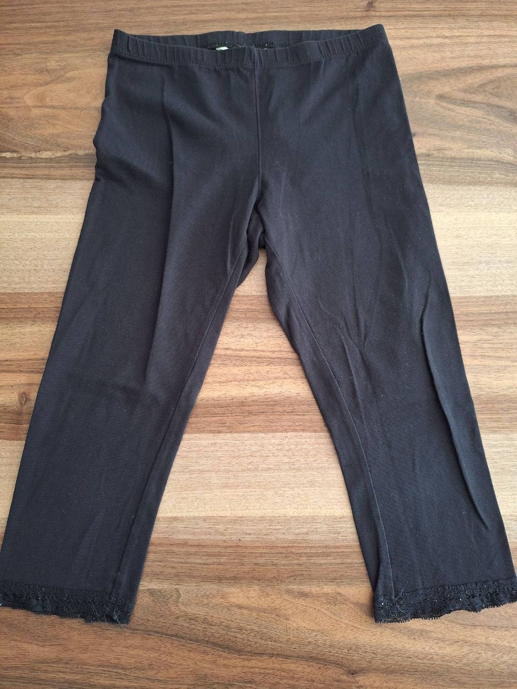 Lotti & Set di vestiti: Kleiderpaket 08 (3 Leggins, 2x 3/4) – Usato da Affeltrangen venduto da Salz-Pfeffer 1